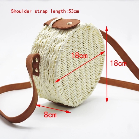 🆕 (1 LEFT) Round rattan straw crossbody purse - Picture 8 of 8